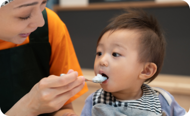 お子さまの状態に応じて適切な離乳食を提供